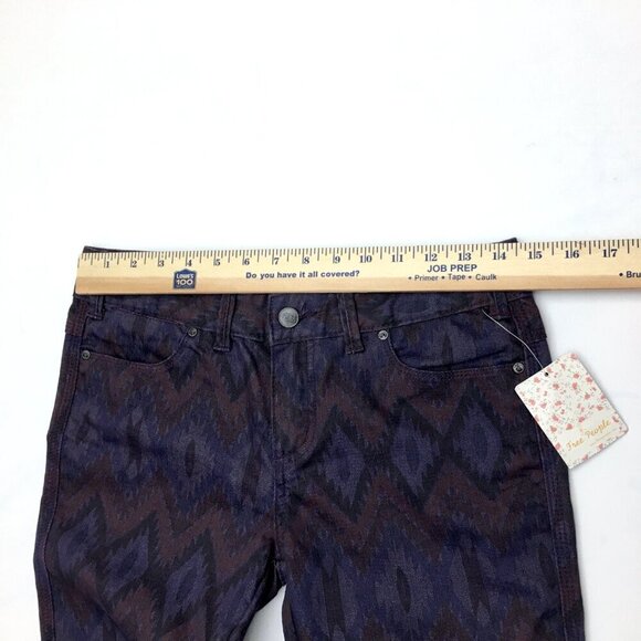 NEW Free People Skinny Jeans Deep Plum Aztec Print Stretch size 27 length 32" - Picture 4 of 7